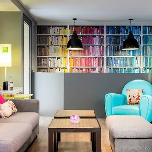3* Hotel Le Quartier Republique-le-marais